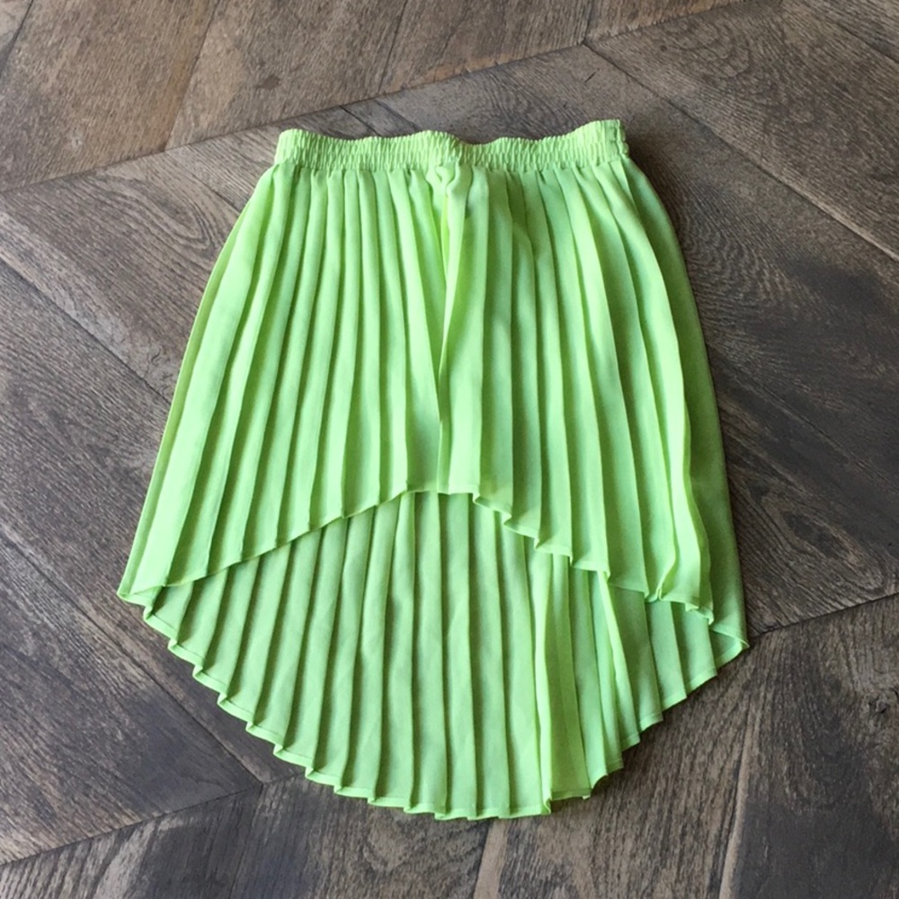 NWT LF Lime High Low Skirt